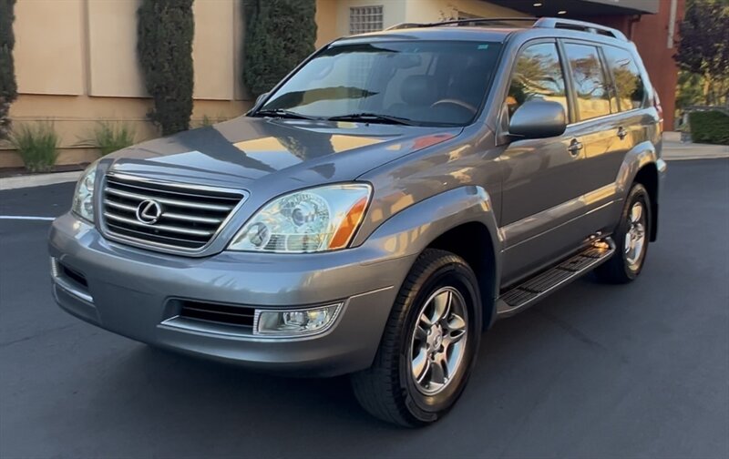 2004 Lexus GX 470  