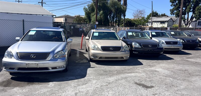 2001 Lexus LS 430 - Photo 23