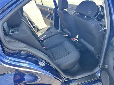 2001 Volkswagen Jetta GL   - Photo 13 - San Diego, CA 92115