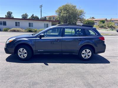 2013 Subaru Outback 2.5i   - Photo 2 - San Diego, CA 92115