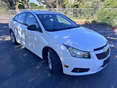 2014 Chevrolet Cruze LS Auto   - Photo 7 - San Diego, CA 92115