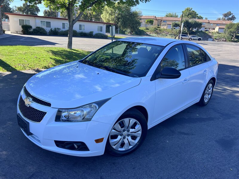 2014 Chevrolet Cruze LS Auto  