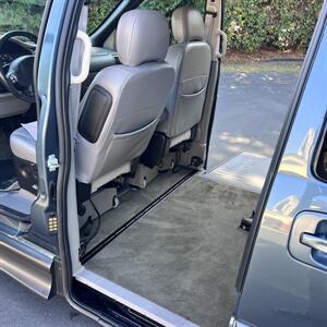2005 Pontiac Montana BraunAbility Entervan  Handicap Van - Photo 13 - San Diego, CA 92115
