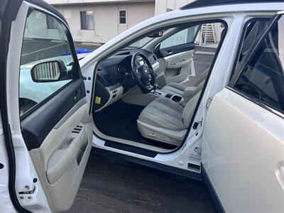 2012 Subaru Outback 2.5i Premium - Photo 8 - San Diego, CA 92115
