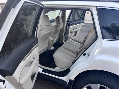2012 Subaru Outback 2.5i Premium - Photo 9 - San Diego, CA 92115