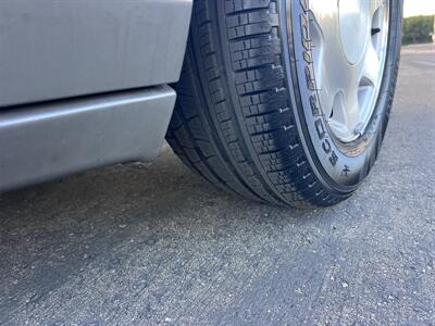 2001 Cadillac Seville SLS   - Photo 15 - San Diego, CA 92115