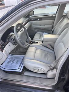 2001 Cadillac Seville SLS   - Photo 8 - San Diego, CA 92115