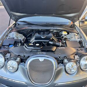 2006 Jaguar S-Type 4.2   - Photo 12 - San Diego, CA 92115