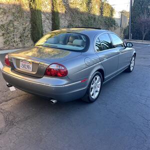 2006 Jaguar S-Type 4.2   - Photo 4 - San Diego, CA 92115