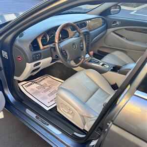 2006 Jaguar S-Type 4.2   - Photo 7 - San Diego, CA 92115