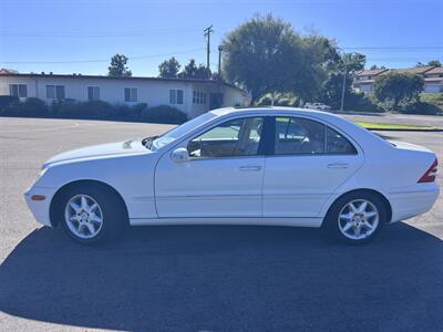 2002 Mercedes-Benz C 320   - Photo 2 - San Diego, CA 92115