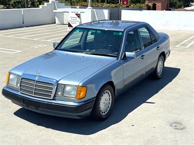 1990 Mercedes-Benz 300 E 2.6   - Photo 8 - San Juan Capist, CA 92675