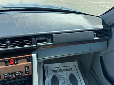 1990 Mercedes-Benz 300 E 2.6   - Photo 68 - San Juan Capist, CA 92675