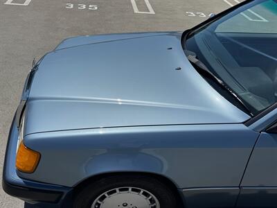 1990 Mercedes-Benz 300 E 2.6   - Photo 23 - San Juan Capist, CA 92675