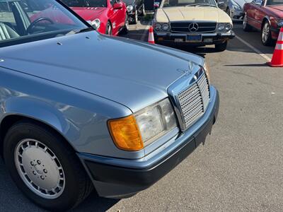 1990 Mercedes-Benz 300 E 2.6   - Photo 48 - San Juan Capist, CA 92675
