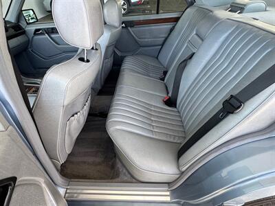1990 Mercedes-Benz 300 E 2.6   - Photo 79 - San Juan Capist, CA 92675
