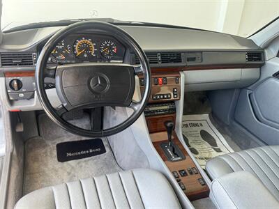 1990 Mercedes-Benz 300 E 2.6   - Photo 66 - San Juan Capist, CA 92675