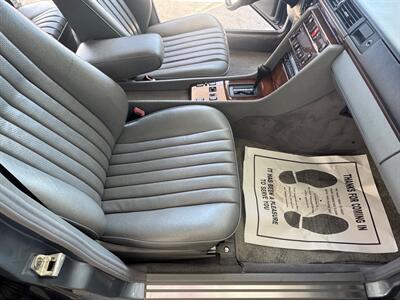 1990 Mercedes-Benz 300 E 2.6   - Photo 88 - San Juan Capist, CA 92675