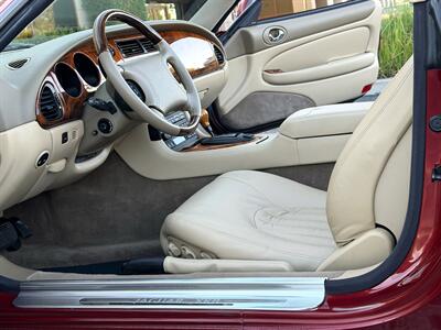 1998 Jaguar XK8   - Photo 58 - Laguna Niguel, CA 92677