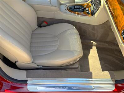 1998 Jaguar XK8   - Photo 47 - Laguna Niguel, CA 92677