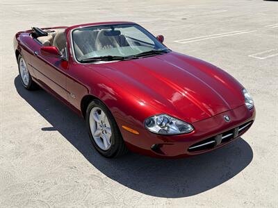 1998 Jaguar XK8   - Photo 2 - Laguna Niguel, CA 92677