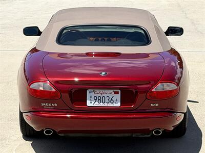 1998 Jaguar XK8   - Photo 18 - Laguna Niguel, CA 92677