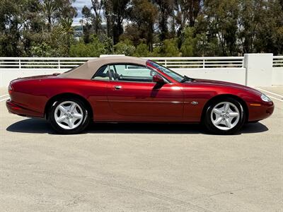 1998 Jaguar XK8   - Photo 28 - Laguna Niguel, CA 92677