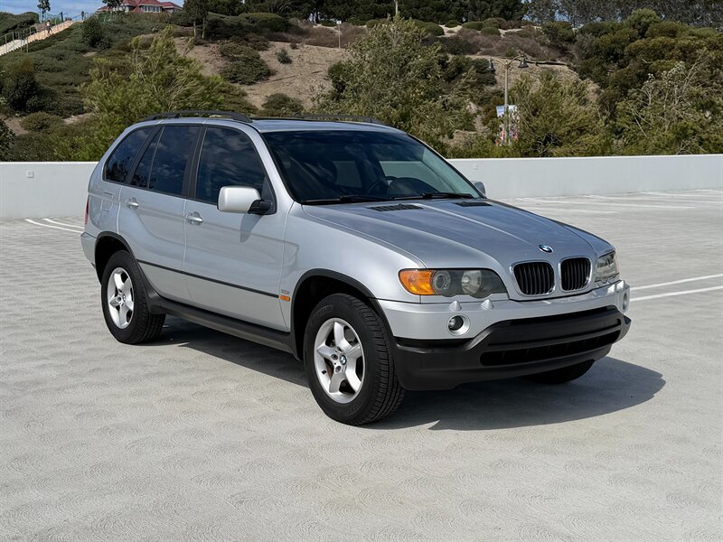 2003 BMW X5 3.0i  