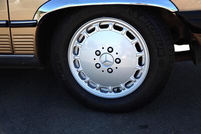1986 Mercedes-Benz 560 SL   - Photo 60 - San Juan Capist, CA 92675
