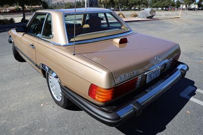1986 Mercedes-Benz 560 SL   - Photo 29 - San Juan Capist, CA 92675