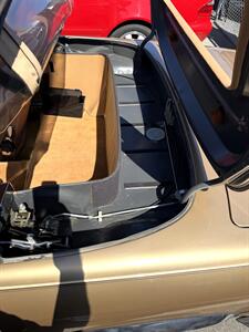 1986 Mercedes-Benz 560 SL - Photo 79 - Laguna Niguel, CA 92677