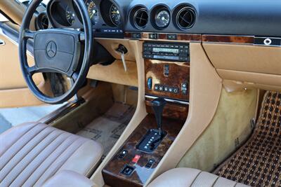 1986 Mercedes-Benz 560 SL   - Photo 50 - San Juan Capist, CA 92675