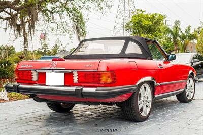 1988 Mercedes-Benz 560-Class 560 SL   - Photo 11 - San Juan Capist, CA 92675