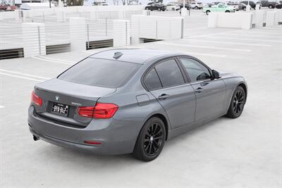 2017 BMW 320i   - Photo 31 - Laguna Niguel, CA 92677