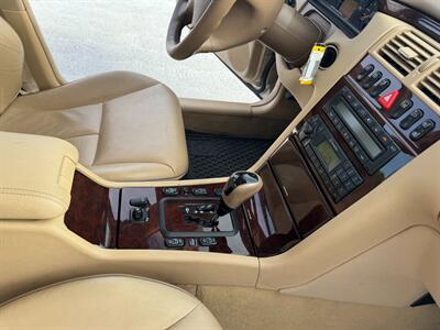 2001 Mercedes-Benz E 430 4MATIC   - Photo 35 - Laguna Niguel, CA 92677