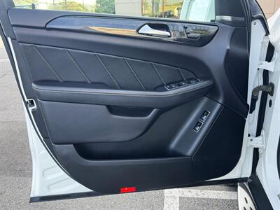 2016 Mercedes-Benz GL 450 4MATIC   - Photo 35 - Laguna Niguel, CA 92677