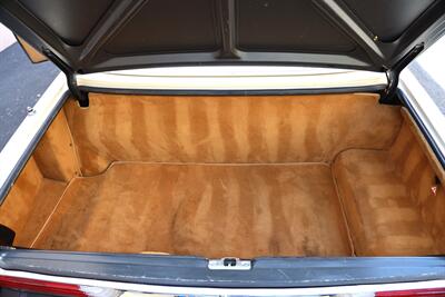 1983 Mercedes-Benz 380SL   - Photo 41 - San Juan Capist, CA 92675