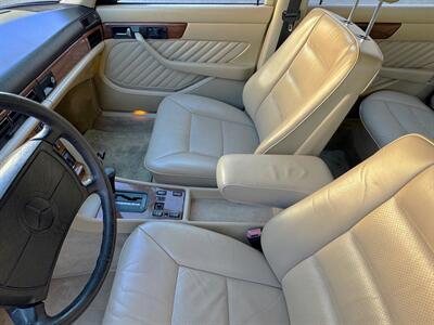 1990 Mercedes-Benz 300 SEL   - Photo 26 - San Juan Capist, CA 92675