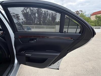 2010 Mercedes-Benz S 550   - Photo 24 - Laguna Niguel, CA 92677