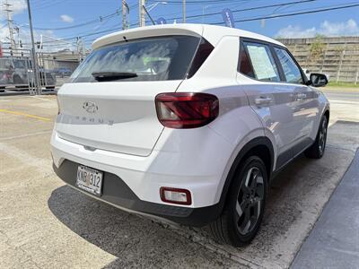 2025 Hyundai VENUE SE   - Photo 4 - Ponce, PR 00795