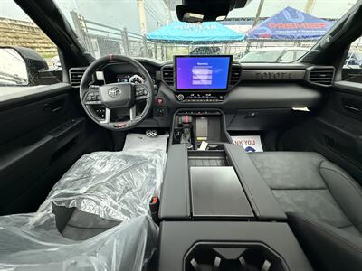2025 Toyota Tundra TRD Pro HV - Photo 14 - Ponce, PR 00728