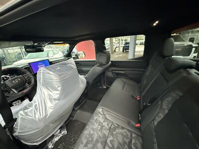 2025 Toyota Tundra TRD Pro HV - Photo 13 - Ponce, PR 00728