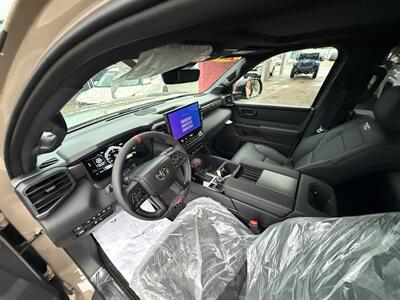 2025 Toyota Tundra TRD Pro HV - Photo 12 - Ponce, PR 00728