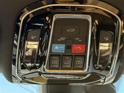 2022 Jeep Grand Cherokee Summit   - Photo 18 - Ponce, PR 00728