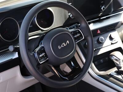 2023 Kia Carnival LX   - Photo 7 - Ponce, AL 00795