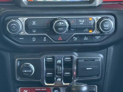 2022 Jeep Gladiator Rubicon   - Photo 18 - Ponce, PR 00728