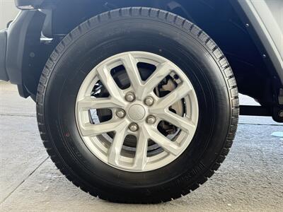 2023 Jeep Wrangler Sport   - Photo 25 - Ponce, PR 00795