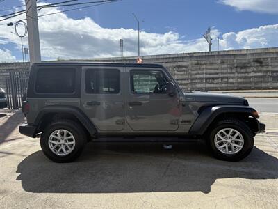 2023 Jeep Wrangler Sport   - Photo 8 - Ponce, PR 00795