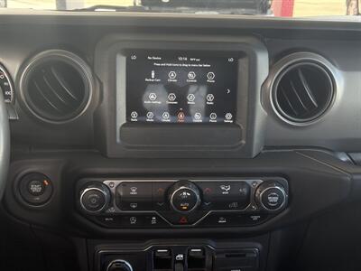 2023 Jeep Wrangler Sport   - Photo 17 - Ponce, PR 00795