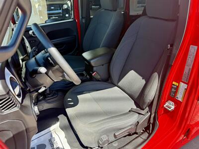 2024 Jeep Wrangler Sport   - Photo 11 - Ponce, PR 00728
